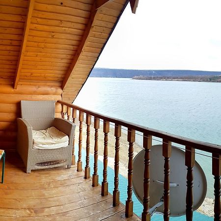 Перлина Дністра Hotell Rudkovtsy Exteriör bild