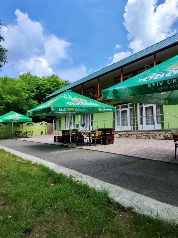 Перлина Дністра Hotell Rudkovtsy Exteriör bild