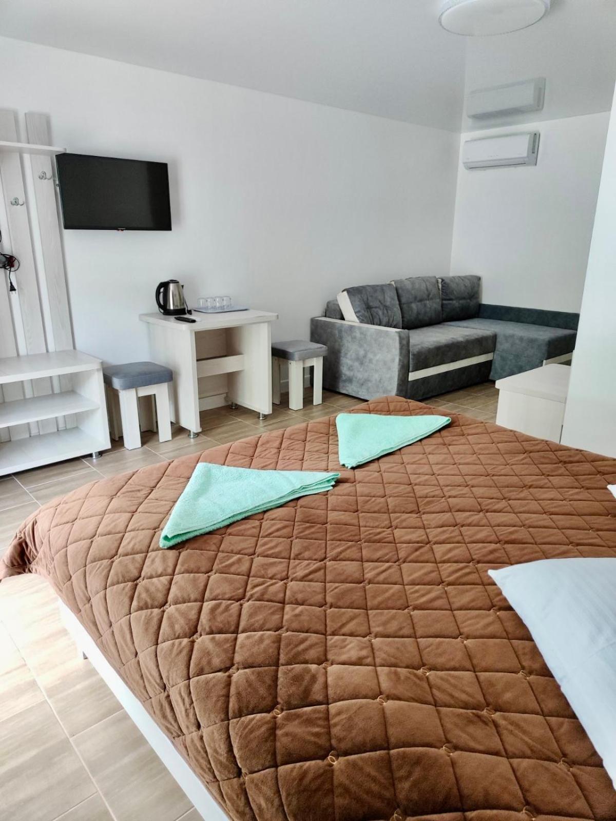 Перлина Дністра Hotell Rudkovtsy Exteriör bild