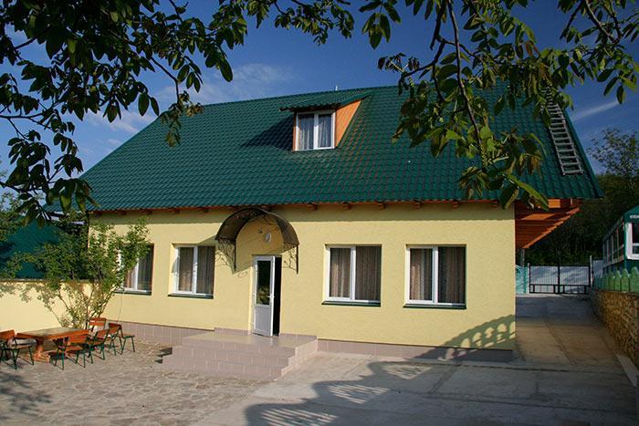 Перлина Дністра Hotell Rudkovtsy Exteriör bild