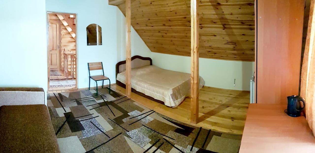 Перлина Дністра Hotell Rudkovtsy Exteriör bild