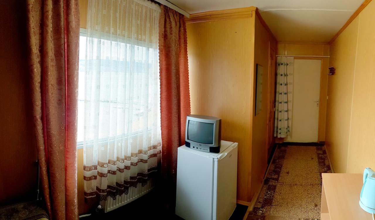 Перлина Дністра Hotell Rudkovtsy Exteriör bild